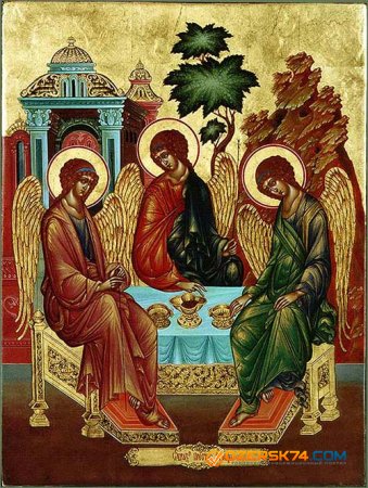 В воскресенье - День Святой Троицы