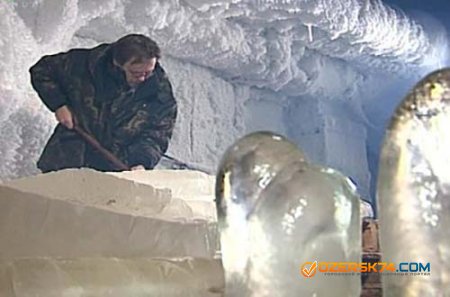 Ледяная горка появится на площади Революции в августе (ВИДЕО)