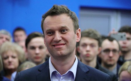 Навальный рассказал о получении загранпаспорта после письма в Кремль