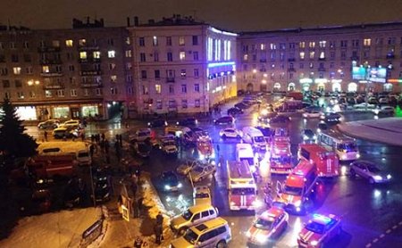 В магазине «Перекресток» в Петербурге произошел взрыв