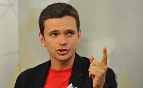 Илья ЯШИН, политик