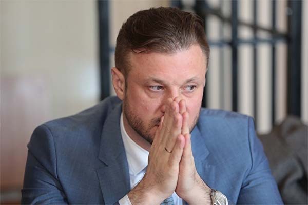 Суд удовлетворил ходатайство экс-вице-губернатора Сандакова об УДО