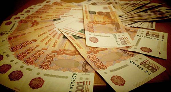 Житель Озерска отдал мошенникам свыше 400 тыс. рублей