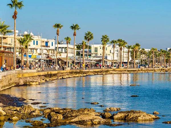 Кипр открывает границы для туристов