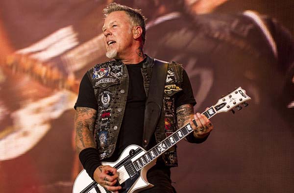 Сегодня день рождения у фронтмена Metallica (ВИДЕО)
