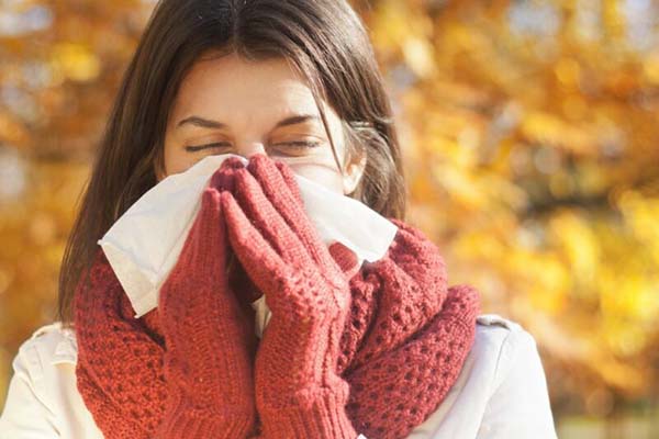 Врач перечислил пять способов не заболеть осенью