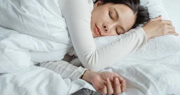 Врач рассказала, от чего придется отказаться, чтобы улучшить качество сна
