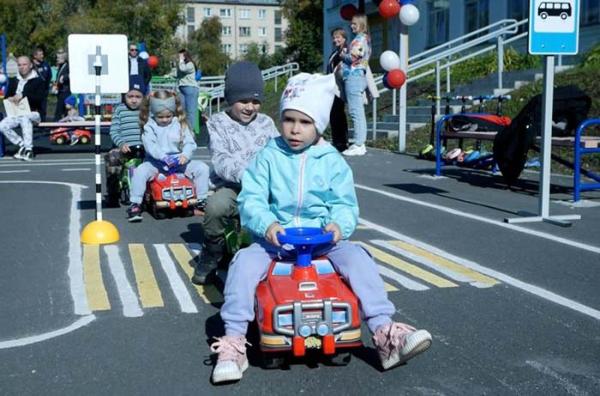 При содействии ПО «Маяк» в Озерске открылся первый детский автодром