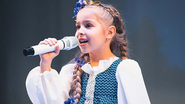 Юная озерчанка приняла участие в шоу «Звездный цех»