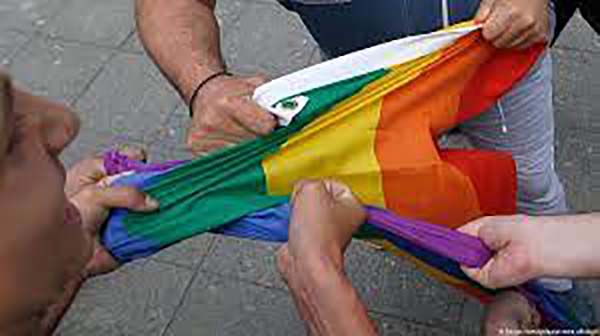 Верховный суд РФ признал движение ЛГБТ экстремистским