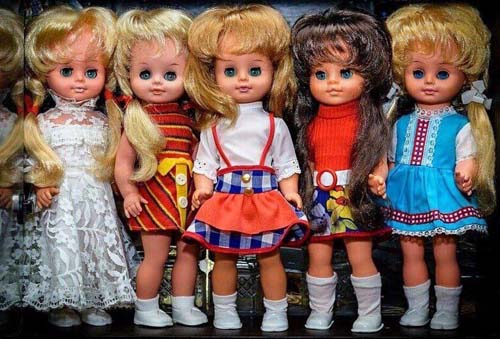 Многие советские девочки мечтали о таких куклах